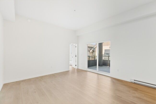 Building Photo - 19577-65B 65B Ave