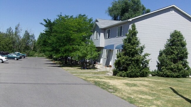Building Photo - 371 E 1225 N