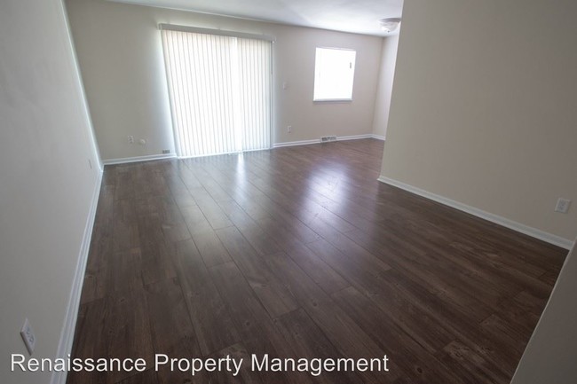Foto del edificio - 8633 E 46th St