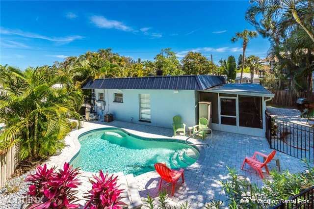 Foto principal - 1138 Crescent St