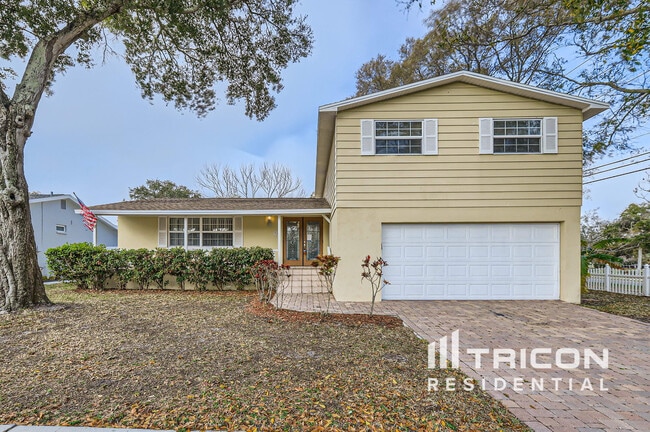 Building Photo - 12908 Mia Cir