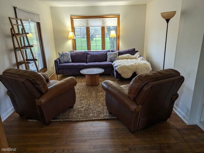 Building Photo - 4 br, 2 bath House - 1404 Stoney Brook Roa...