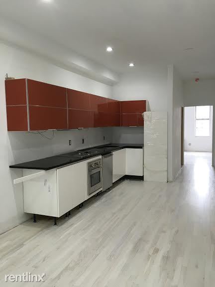 Building Photo - 545 Graham Ave