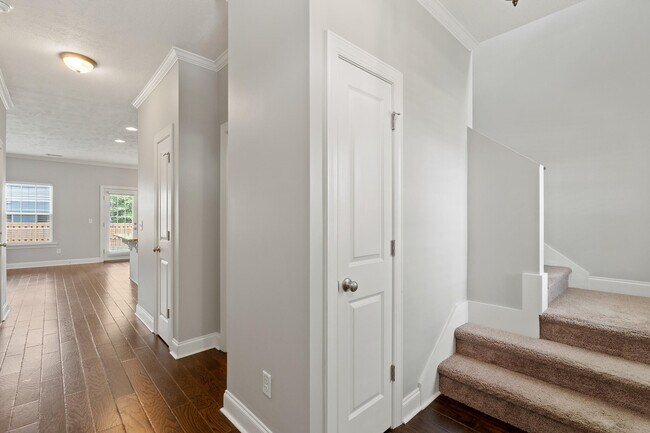 Foto del edificio - 435 Brantley Cove Cir