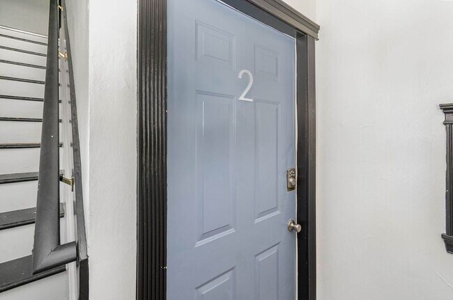 Foto del edificio - 1261 W Ocean View Ave