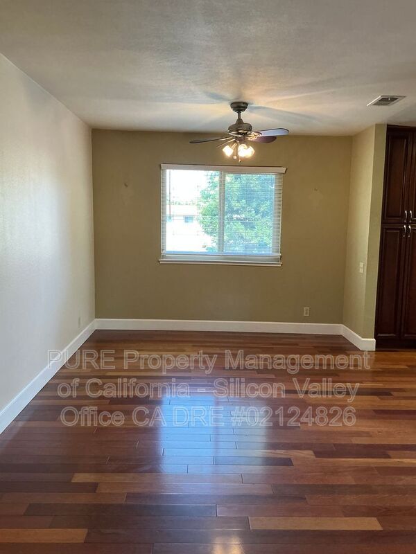 Foto del edificio - 5387 Colony Green Dr