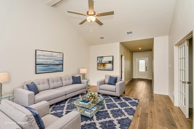 Building Photo - 1513 Harvester Dr