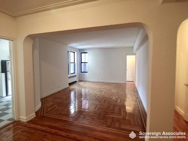 Foto del edificio - 600 West 218th Street