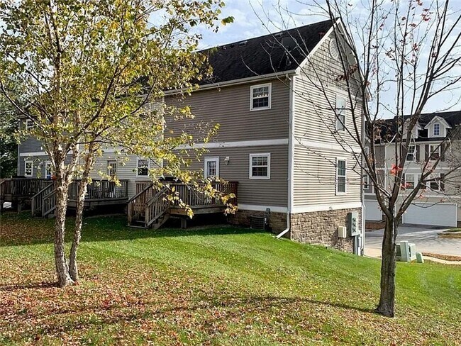 Foto del edificio - 1724 30th Ln