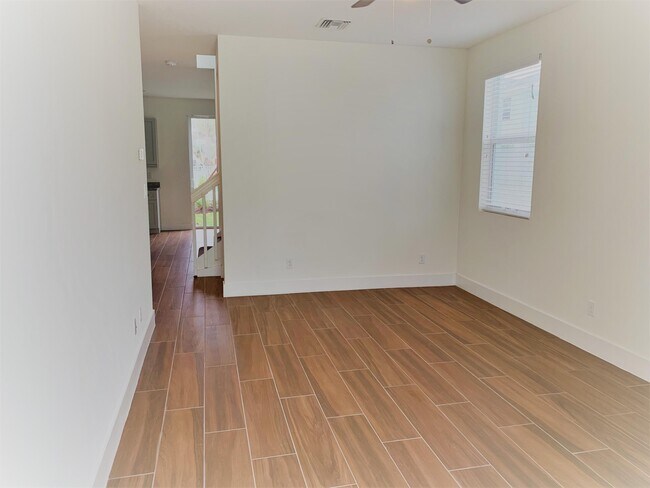 Foto del edificio - 126 Osprey Cir