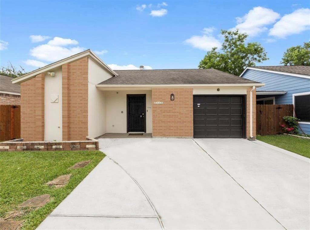 7518 Log Cradle Dr, Houston, TX 77041 House Rental in Houston, TX