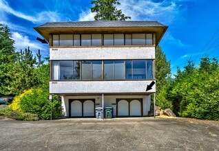 Building Photo - 3642 NE 155th St