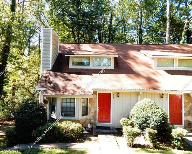 Photo - 2170 Wells Dr SE House