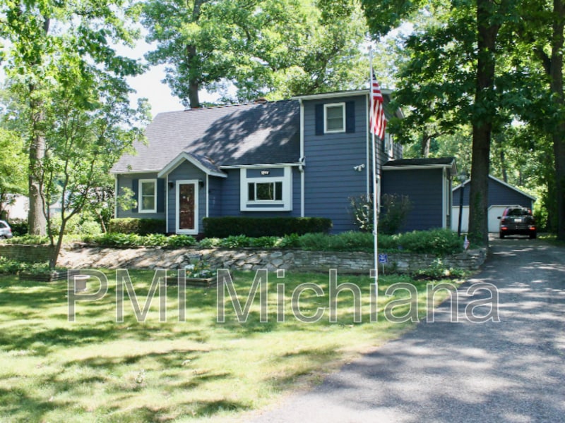 Primary Photo - 52554 Kenilworth Rd