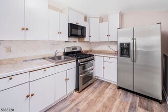 Building Photo - 77 Swartswood Rd