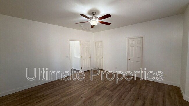 Foto del edificio - 4252 N Dania Ct