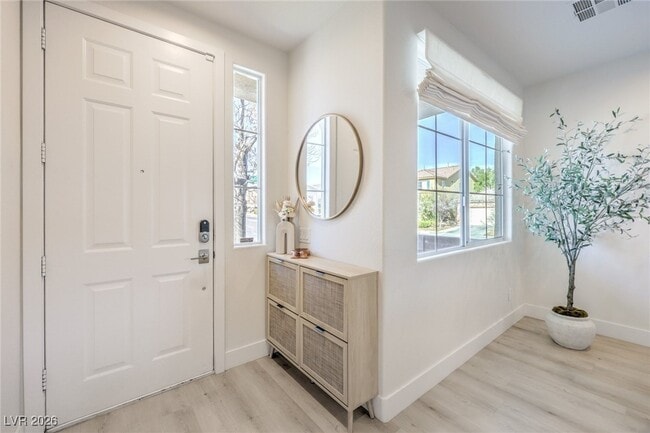 Foto del edificio - 5404 Avent Ferry St