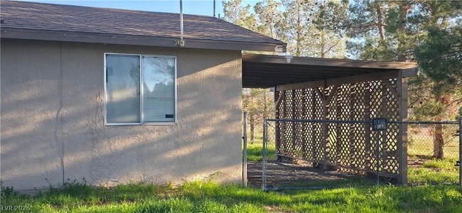 Building Photo - 3000 McGraw Rd