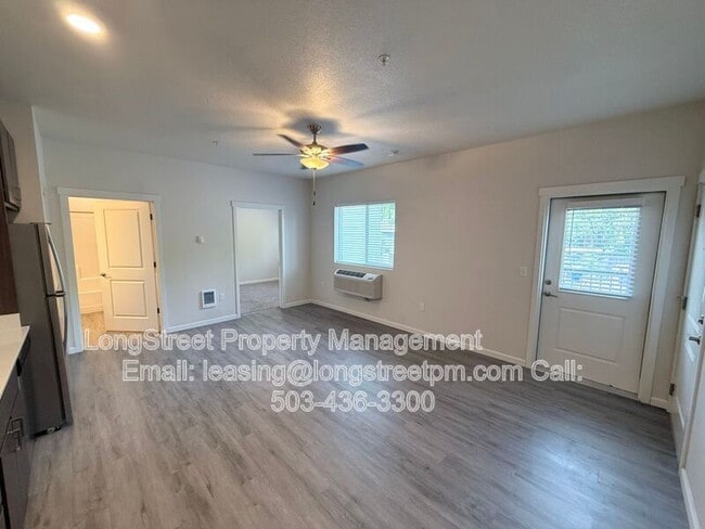 Building Photo - 433 Chemawa Rd N