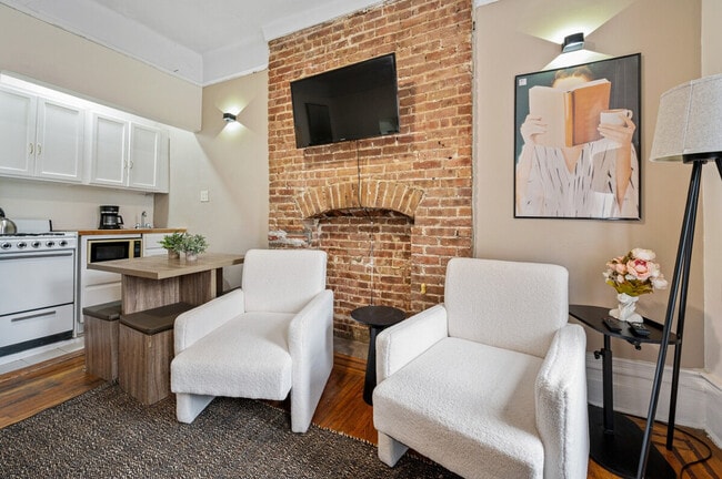 Foto del edificio - 104 W 83rd St