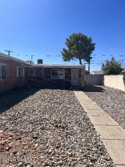 Building Photo - 4634 E Montecito St