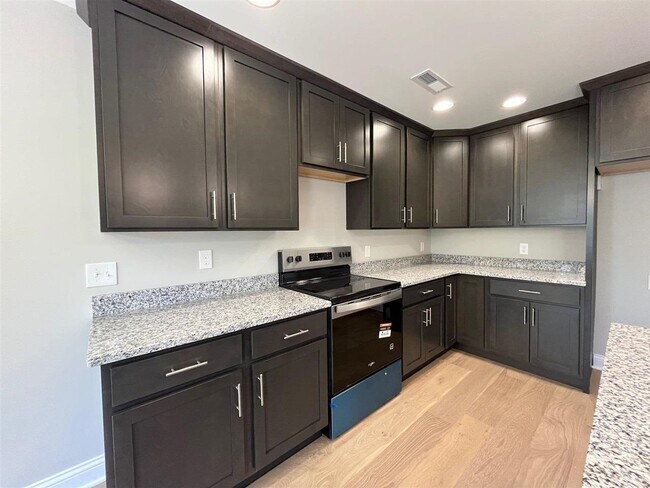 Foto del edificio - 1157 Shallowford St