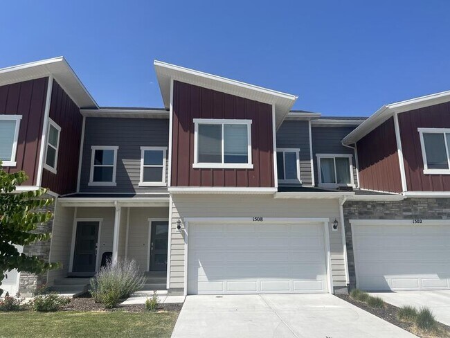 Photo - 1508 W Sparta Way House