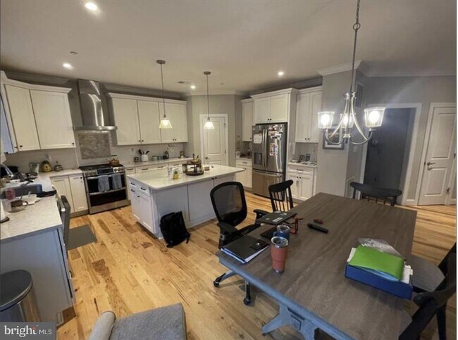 Foto del edificio - 14308 Cooper Rd