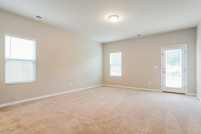 Building Photo - 5228 Calhoun Pl