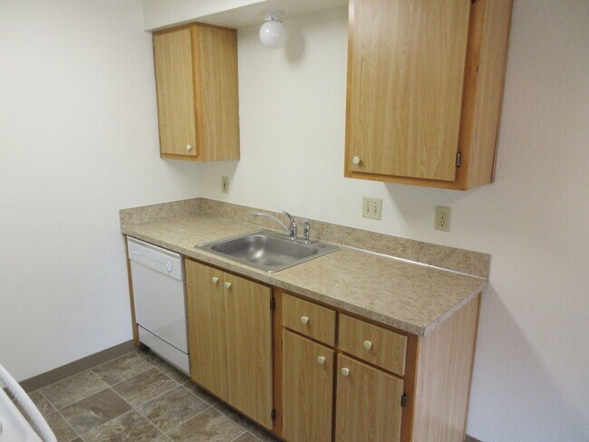 Foto del edificio - Quiet Two Bedroom Apartment in Keizer