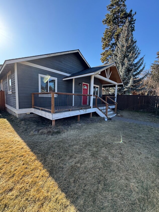 Foto del edificio - Cute Home in Downtown Bend