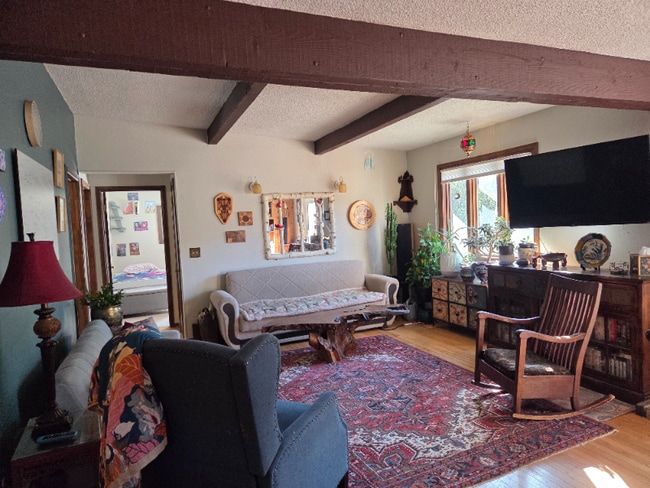 Foto del edificio - 16550 US-50