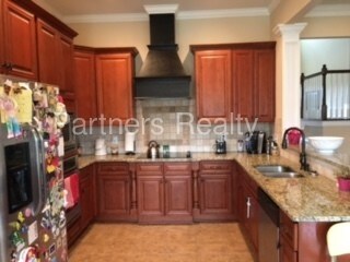 Building Photo - 127 Glennbrooke Ln