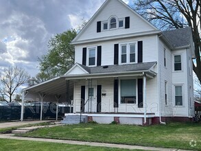 Building Photo - 719 N 8th St