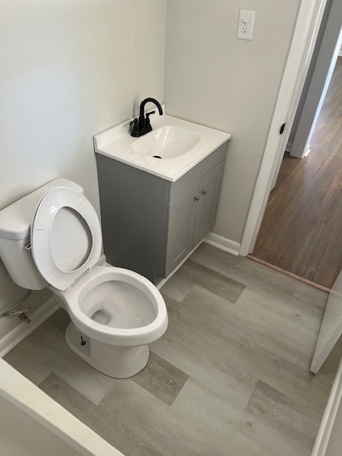Half Bath downstairs - 5918 Woodside Ave