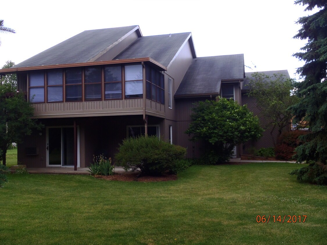 Primary Photo - 2513 Wesleyan Ave