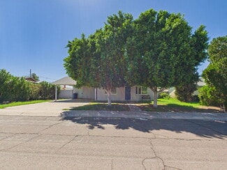 Building Photo - 1233 W 11th St