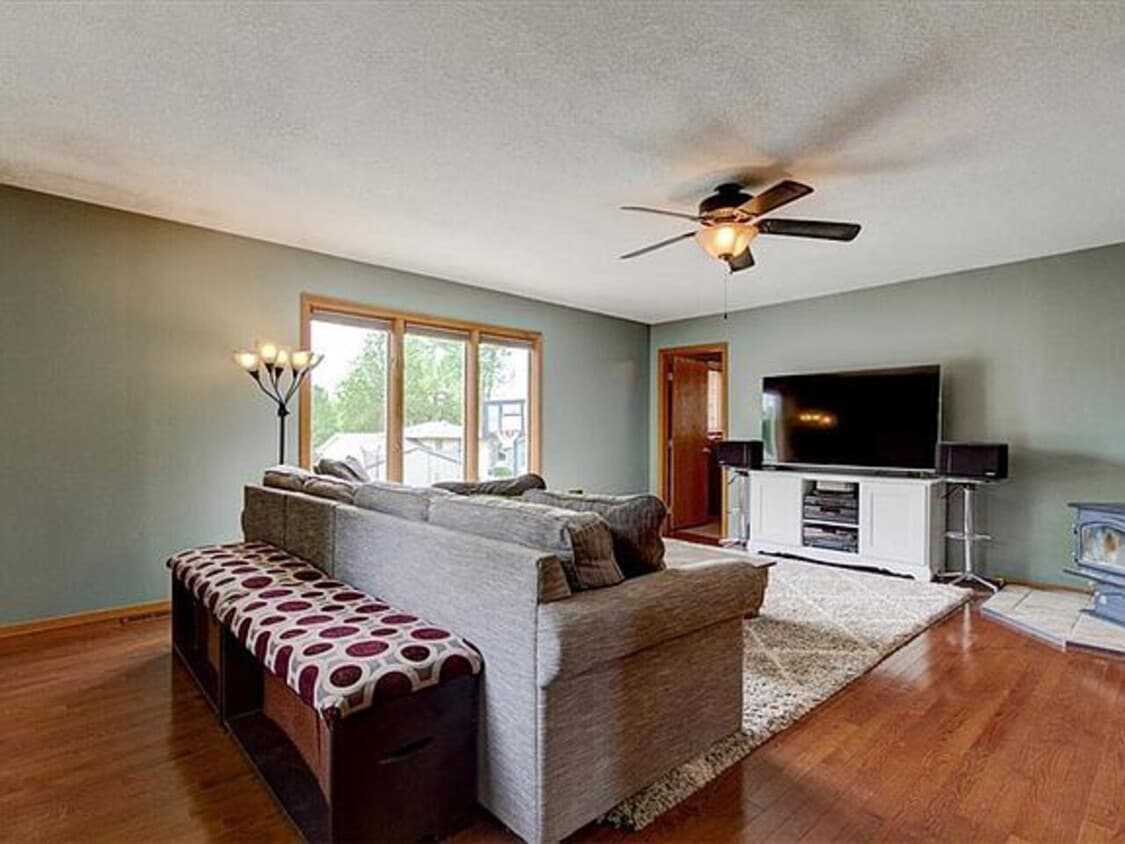 Building Photo - This is not your ordinary ranch home!