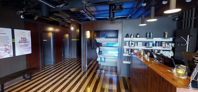 Tan Bella - 2185-2193 Market St