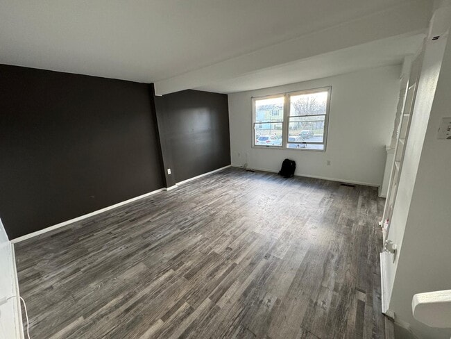 Main level: living room - 12319 Bonfire Dr