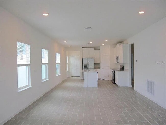 Building Photo - 4495 NW 14th Lp