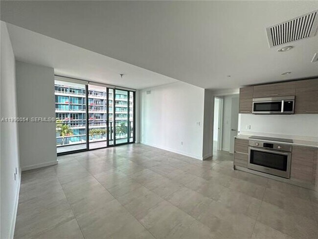 Photo - 1300 S Miami Ave Apartment