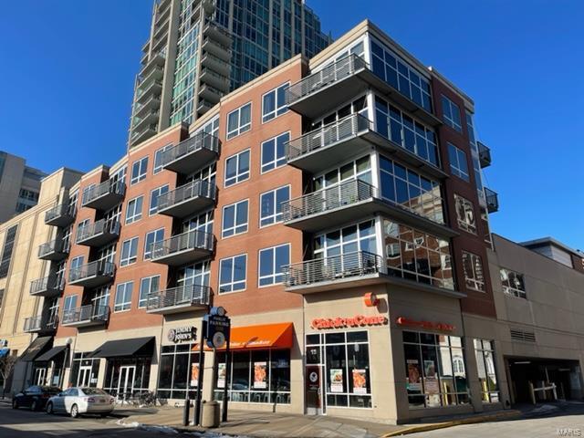 Primary Photo - 9 N Euclid Ave