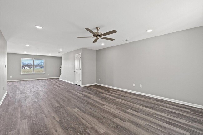 Foto del edificio - 6088 Arbor Wds Wy