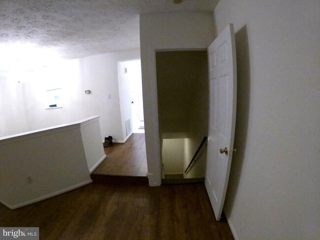 Foto del edificio - 2804 Pin Oak Ln