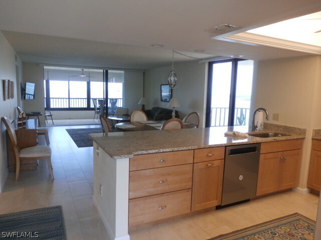 Primary Photo - 15011 Punta Rassa Rd
