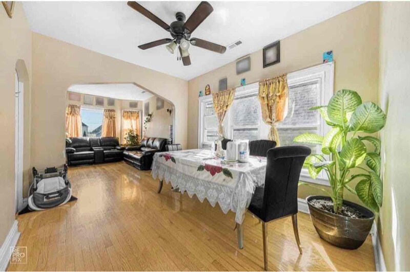 1522 48th Ct Unit 2, Cicero, IL 60804 Room for Rent in Cicero, IL