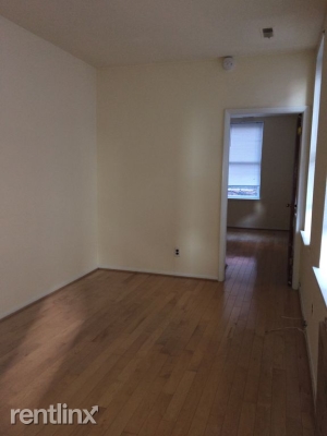 Foto principal - 201 S 12th St