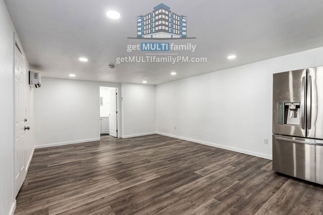 Photo - 123 Main St Apartment