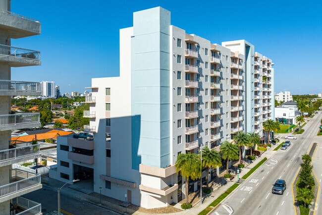 Building Photo - Gibraltar Apartments